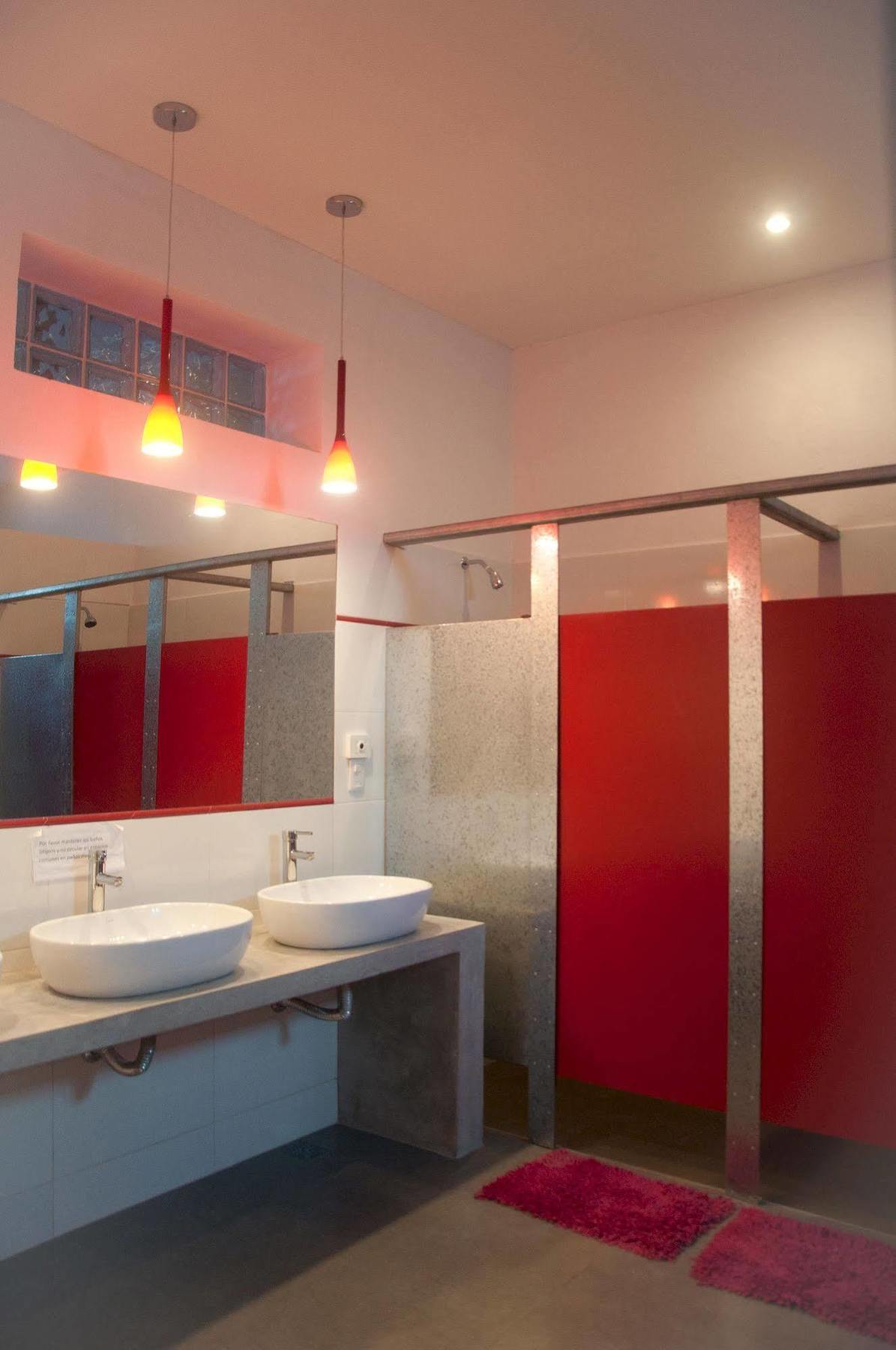Ah'Lo Posada Hostel Boutique 卡梅隆 外观 照片